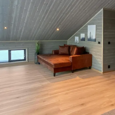 4 Bedroom Lovely In